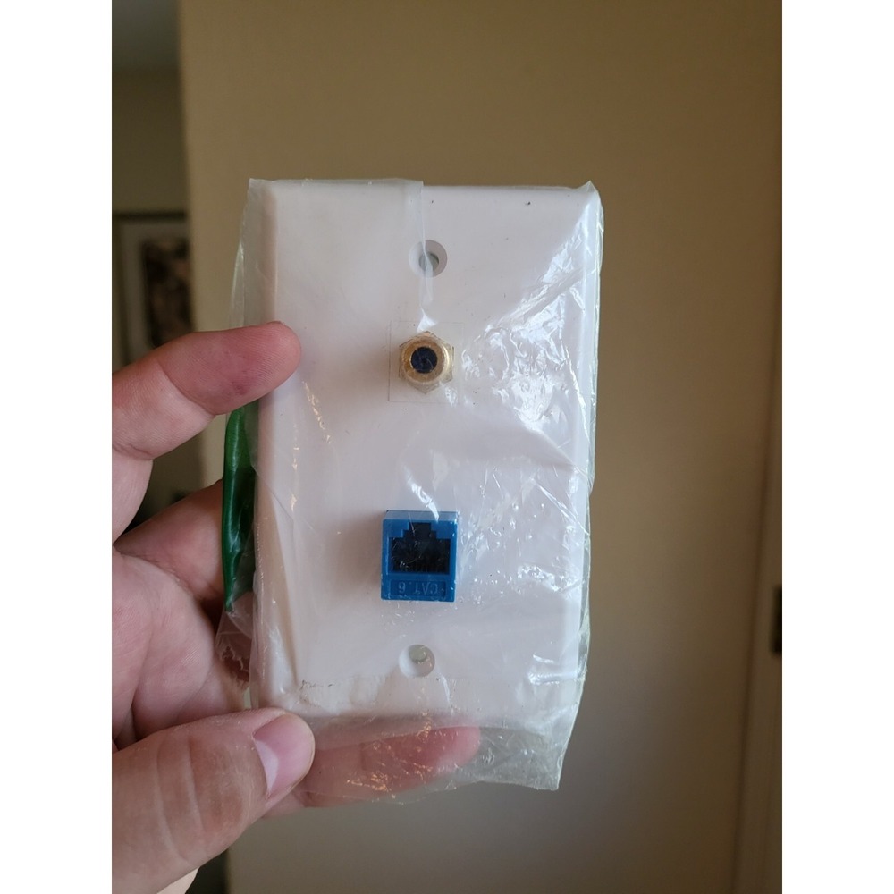 IBL-1 Cat6 Ethernet Port and 1 Gold-Plated Cable TV Coax F Type Port Wall Plate